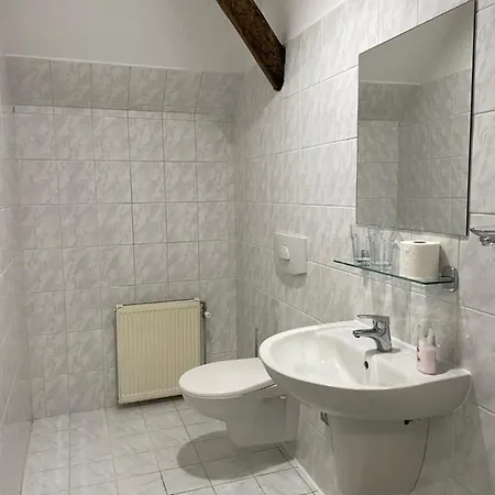 Bechneruv Statek 3* Lány